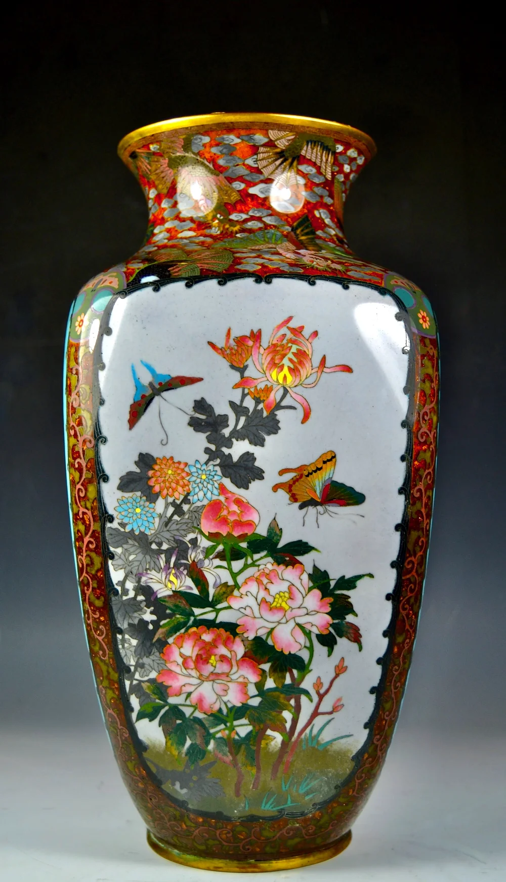 SOLD) Large 1890's Fine Silver Wire Japanese Meiji Cloisonne